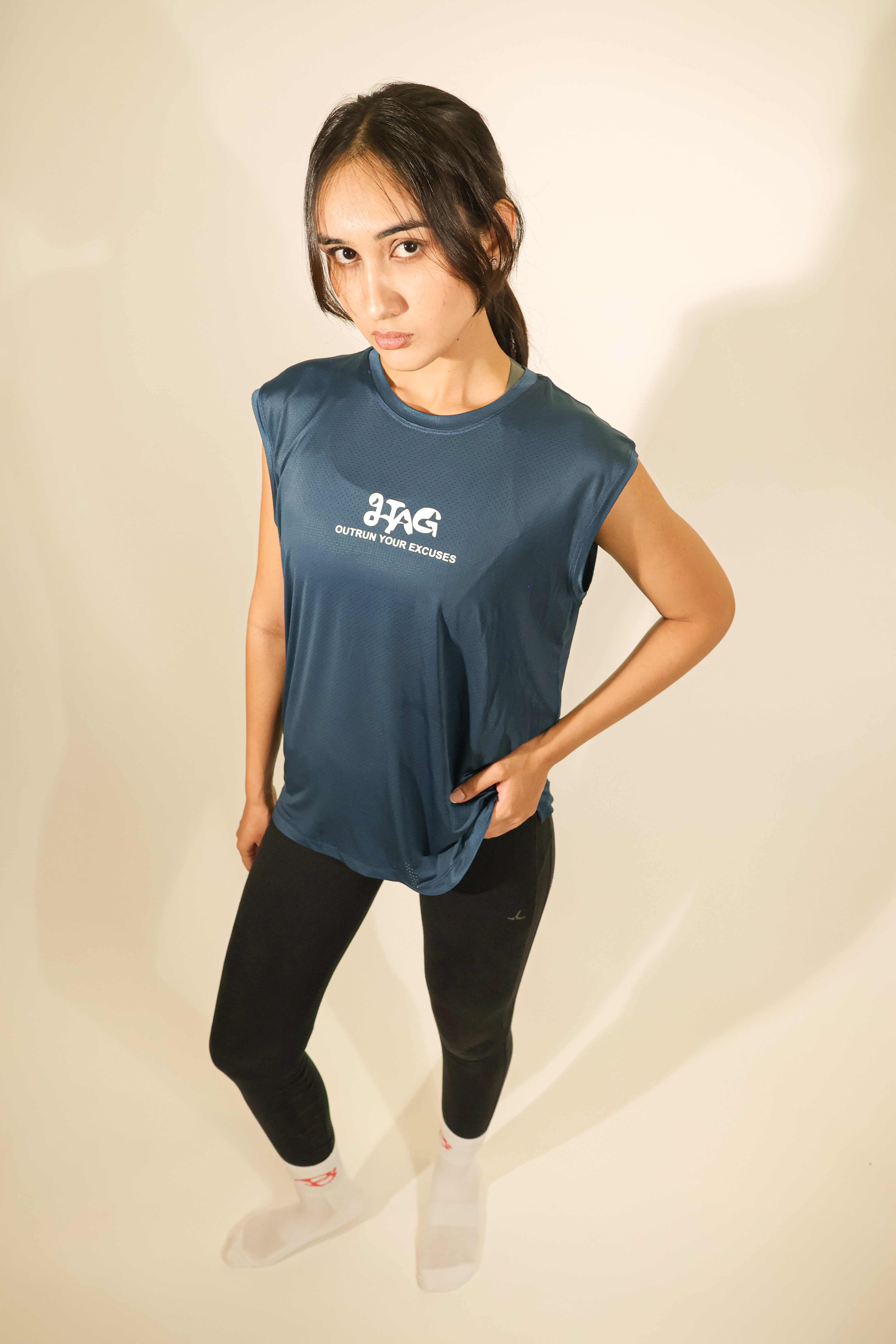 PERFORMANCE VEST